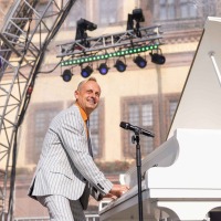 Der Pianist der Wirtschaftswunder-Band