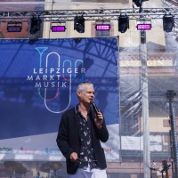 Moderator Tim Thoelke